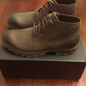 Men's Sorel Madson Chukka Waterproof Boots. 10.5